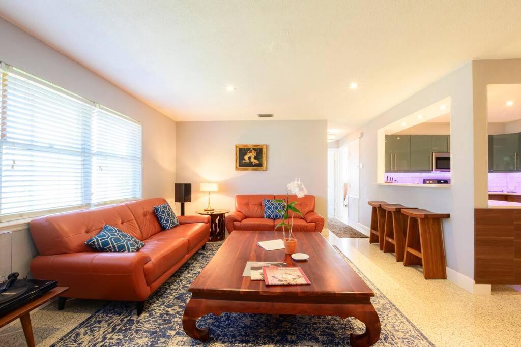 Ocean Days - Luxury Beach Living - Near Everything 新士麦那海滩 外观 照片
